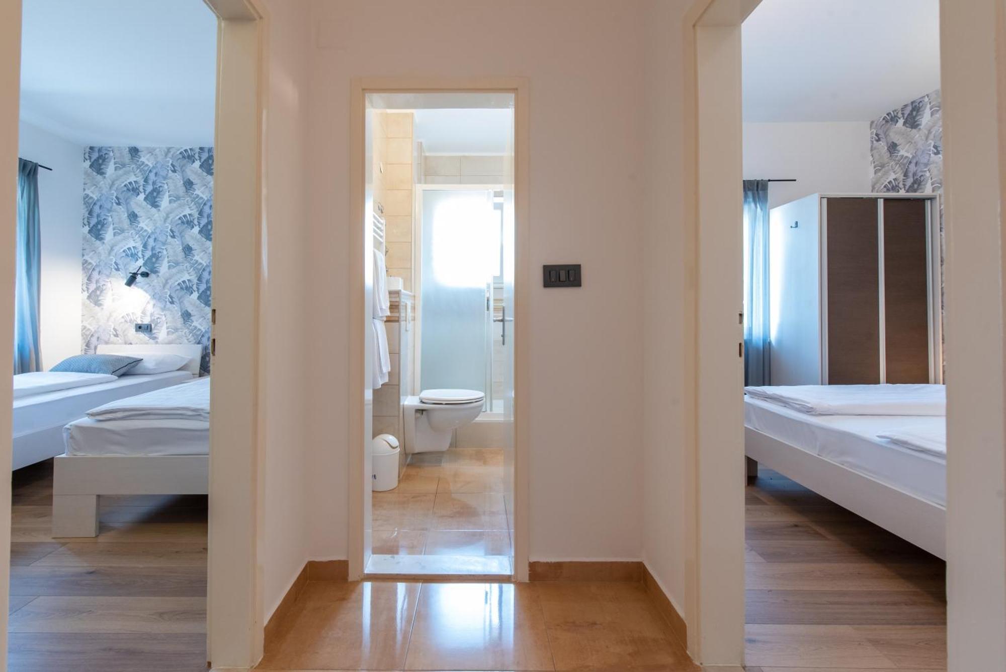 Apartments Amigos Podstrana Eksteriør billede